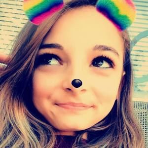 Meet your Posher, Makinah